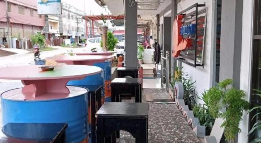 דומאי Hotel K77 מראה חיצוני תמונה