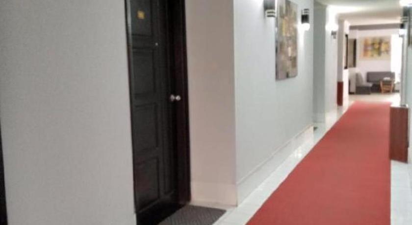 דומאי Hotel K77 מראה חיצוני תמונה